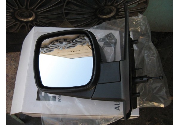 Дзеркало зовнішнє механічне ліве RENAULT KANGOO з 2008 р, під покраску