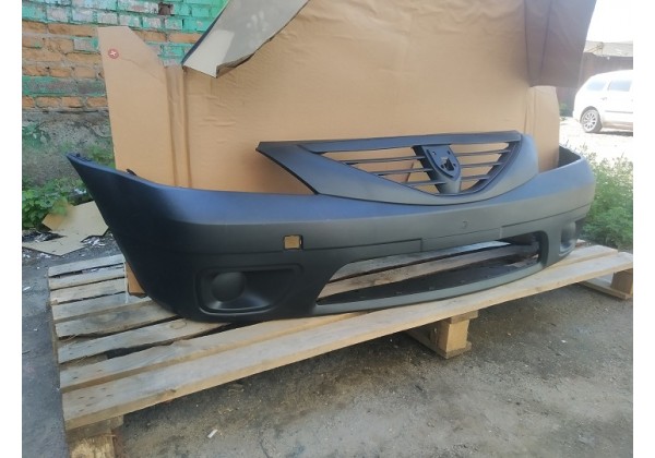 Бампер передній без отворів під ПТФ Dacia Logan MCV, 05-09, 6001549312