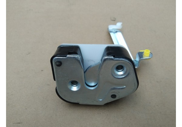 Замок правої зсувної дверки Renault Master II, 7700351343 *