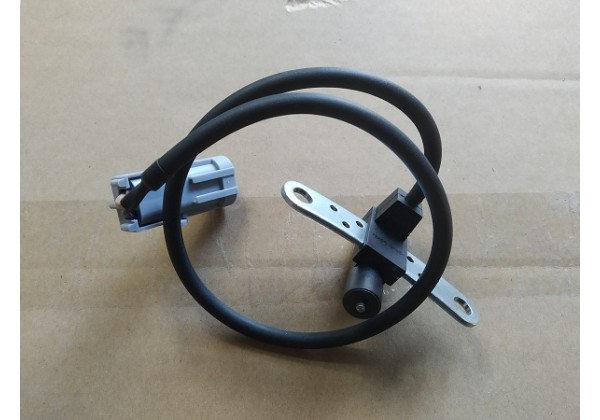 Датчик положення колінвалу Renault 19, 21, 25, Clio, Espase II, III, Laguna, Rapid, Megane, Scenic, Safrane, Twingo, II, 7700748442, 7700728637, 7700739794