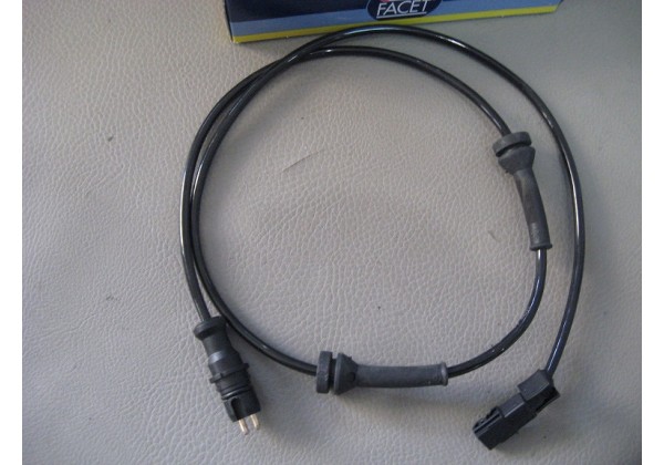 Датчик АБС задній Renault Scenic II, Grand Scenic II, Megane II, 8200043136, 8200296571
