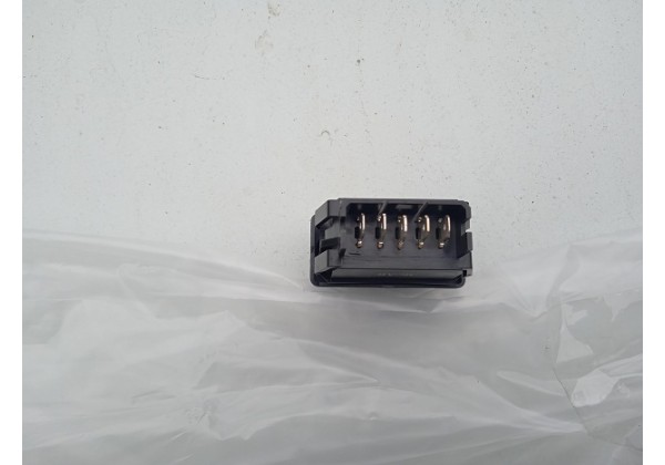 Кнопка склопідіймача права, 5 контактів Peugeot 206, 309, 405, 406, Expert, Citroen Dispatch, Fiat Scudo, 6552.W3, 9608618789