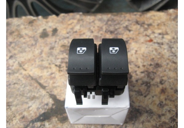 Кнопка склопідіймача лівих дверей Renault, 10 Pin, 91167479, 8200057319, 8200108269, 8200549867