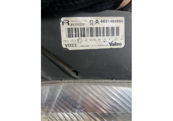 Фара передня права Xsara Picasso  9631494980