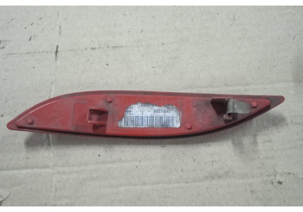 Катафот відбивач світла заднього бампера правий Renault Fluence, Megane 3, 265600004R, 89319541 *