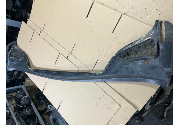 Пластик під лобове скло, жабо, Peugeot 307, 9634012577