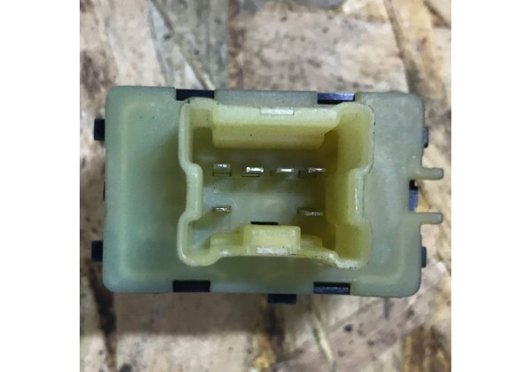 Кнопка склопідйомника Renault Sandero 2, Logan 2, 254214937R