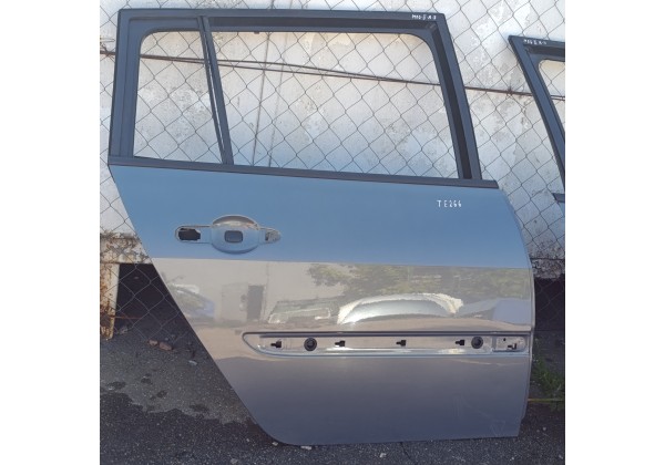 Дверка права задня Рено Сценік 2 комбі, колір TE266