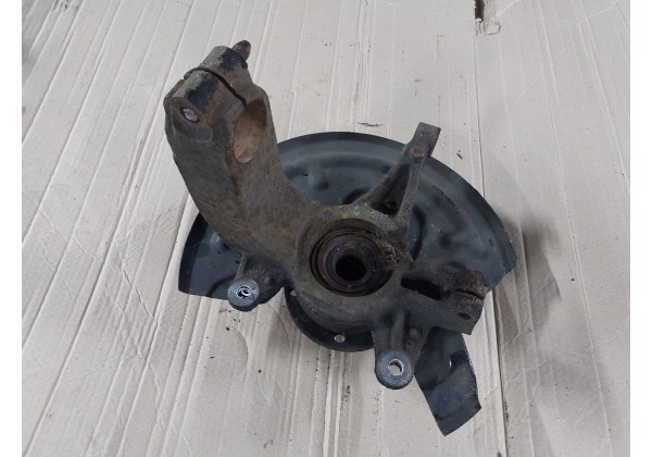 Цапфа права, поворотний кулак Renault Megane 2, 2.0 DCi, 27 зуб, 5 отворів, 8200365661