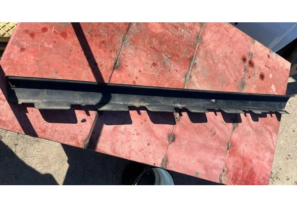 Накладка правого порога Renault Scenic 2, Conquest Cross, 8200632427