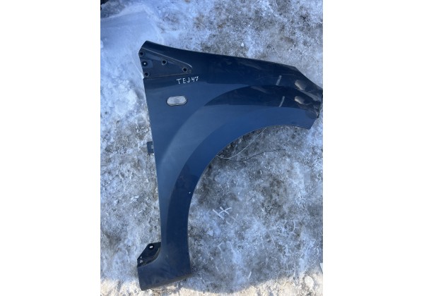 Крило праве Renault Twingo 2, 07-12 код фарби TEJ47