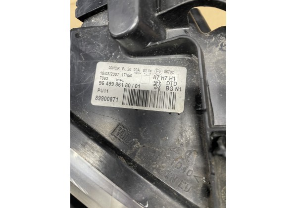 Фара передня права Peugeot 207, 9649986180