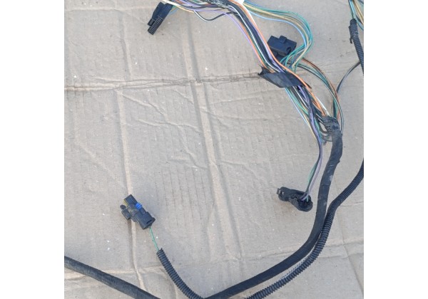 Проводка фар Меган 2 дорестайл, штеккер на блок запобіжників цілий, 8200171531