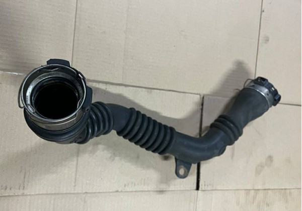 Патрубок інтеркулера Renault Megane 3, Scenic 3, 1.6 DCi, 144603264R, 144602899R