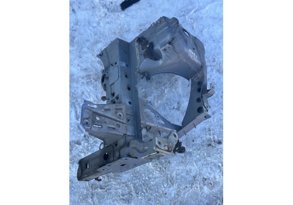 Лонжерон  передній лівий Renault Megane 3, 641010720R