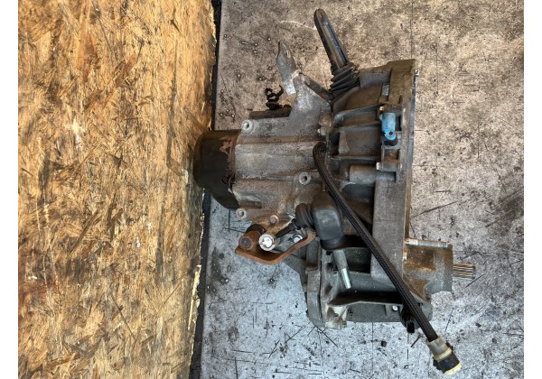 Коробка передач 1.4 8V бензин Renault Logan, Sandero, JH3055  