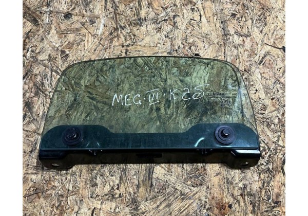 Скло заднє внутрішнє центральне Renault Megane 3, кабріолет, 972841528R