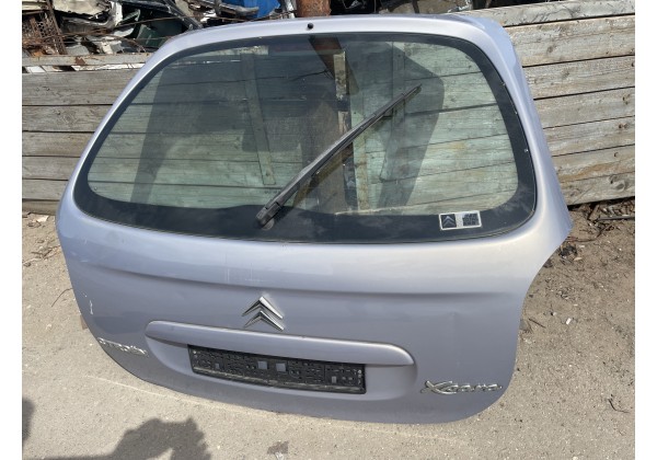 Кришка багажника Citroen Xsara Picasso, комплектна