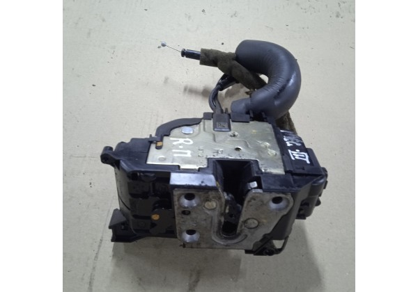 Замок правої передньої дверки Renault Megane 3, 4 контакта, 805020001R