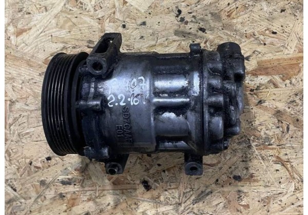 Компресор кондиціонера Citroen C5, Peugeot 407, 607, 1.6 HDi, 1.8, 1.8 16V, 2.0, 2.0 16V, 2.2, 2.2 16V, 6453PN, 6453RC, 6453PQ, 6453RH, 6453VF, 6453WZ, 9648138680, 9648238480, 9656572680, 9660555280, 9663315480, 9670022180, 9671820480, 9683003080
