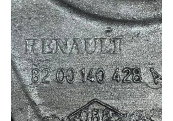 Кронштейн кріплення ГБЦ Renault Espace 4, Laguna 2, Master 1-2, Trafic 2, 2.2-2.5 DCi, 8200140428