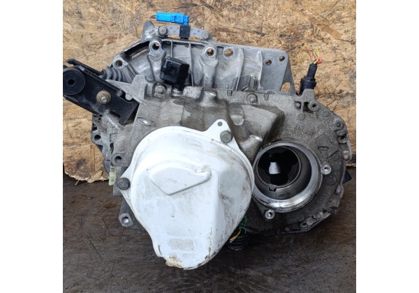 Коробка передач Рено Кліо 2, Канго для мотора 1.4 бензин з металевим піддоном , під датчик швидкості та на широку лапу кріплення,JB1964