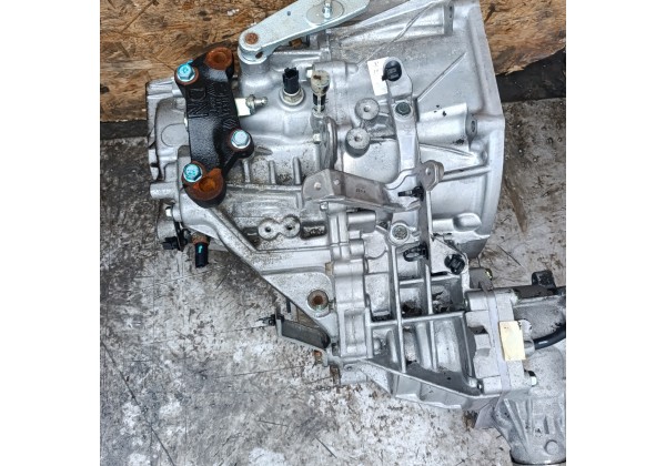 Коробка передач з роздаткою Рено Колеос 2.0 дці , повний привід, комплектна, ND8001, пробіг 150000км