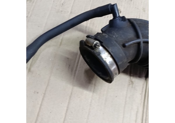 Патрубок повітряний, дроссельної заслонки Рено Лагуна 2, рестайл, 1.6 бензин, 8200384319