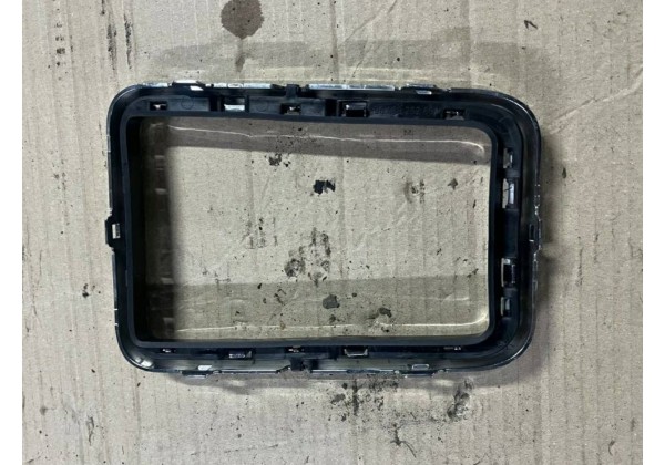 Декоративна рамка куліси КПП Peugeot 407, 7589E1