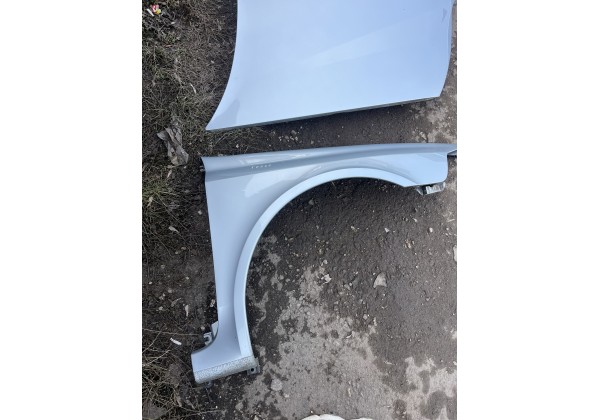 Крило праве переднє Renault Laguna II, до рест, Код фарби TED64