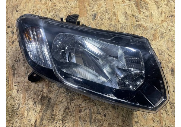 Фара права Renault Logan II, Sandero II, з механічним коректором, 260107615R, 260107737R