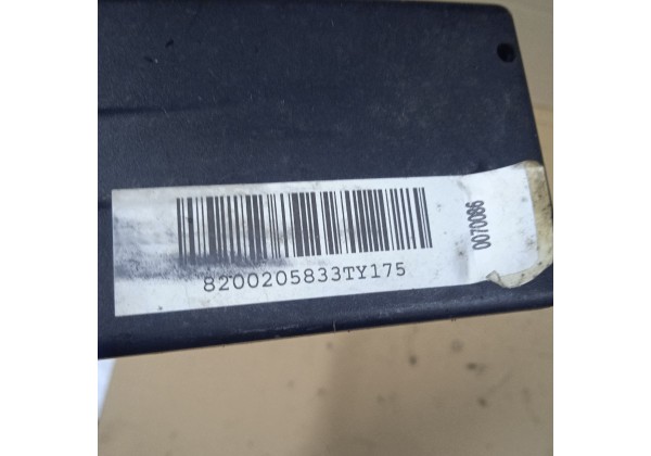 Підсилювач магнітоли Renault Espace 4, 8200205833