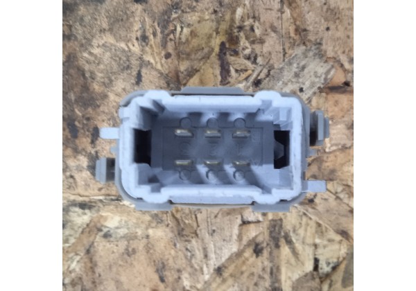 Кнопка курсової стабілізації ESP Renault Clio 3, Megane 2, Scenic 2, Laguna 2, 28082, 8200107843