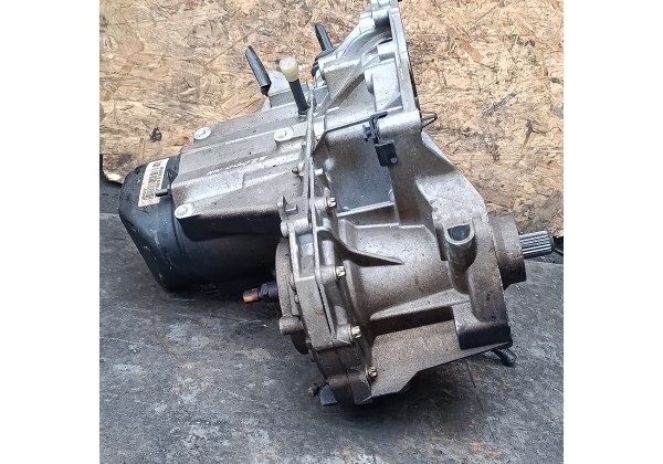 кпп, коробка передач Renault Clio II, Kangoo 1.2 16V, стартер спереду, спідометр з ABS, JB1513