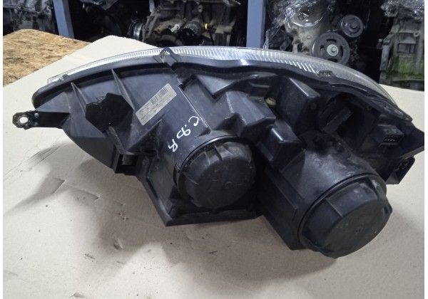 Фара передня права Citroen C8, Peugeot 807, 620615, 89006368, 1494315080 *