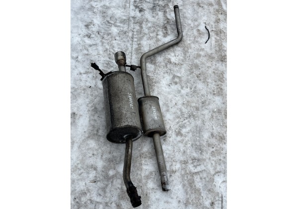 Глушник середня та задня частина Dacia Sandero 1 , 1.4