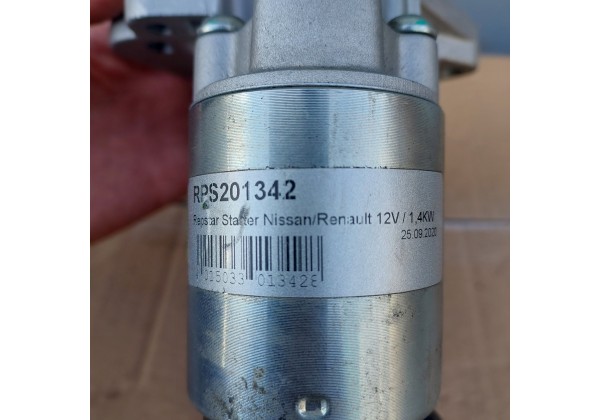 Стартер Renault, 1.5 DCi, 233003329R, 7711135334, 7711497567, 8200306595, 8200836473