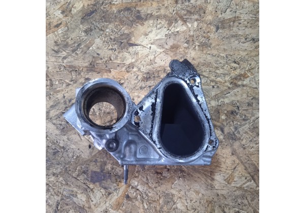 Корпус клапана EGR Renault 1.5 DCi, 7701070964