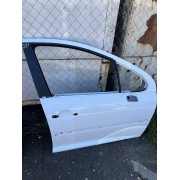 Двері передні праві Peugeot 207 SW