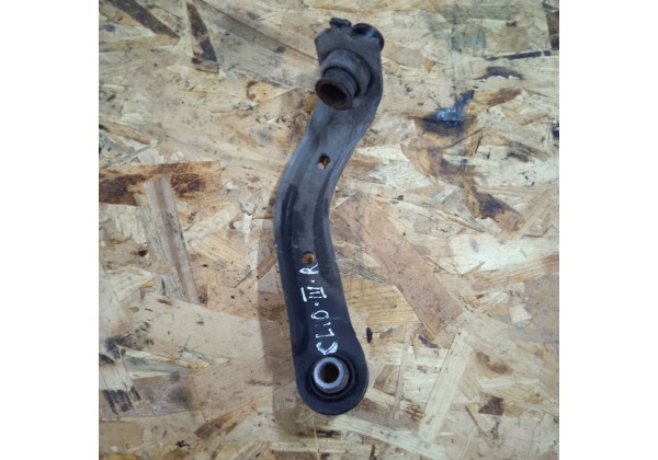 Кронштейн передньої балки правий Renault Clio III, Modus, 8200127321 