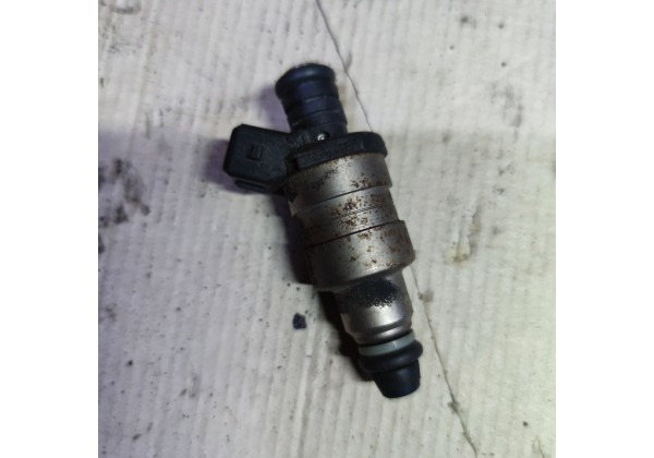 Форсунка бензинова 2.0 ,8V, мотора XU10, Peugeot 306,405,605, Citroen Xantia, XM,IW054,198467