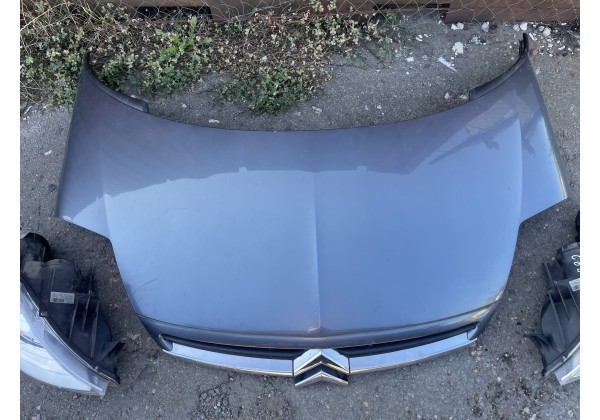 Капот Citroen C8