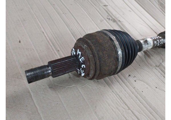 Полуось ліва, приводний вал Renault Megane 2, Scenic 2, 2.0 DCi, 27x39 зуб, 8200383707