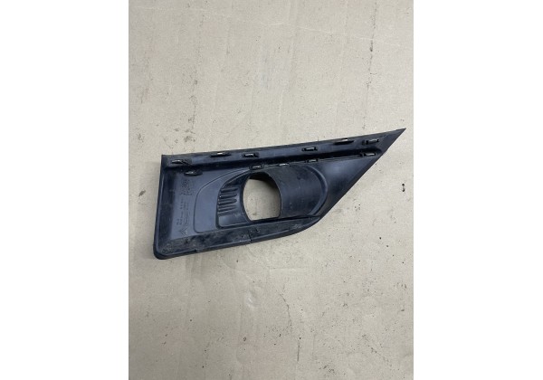 Накладка противотуманної фари ліва хромована Citroen C4 Grand Picasso I, 9654197977
