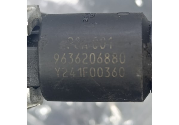 Форсунка бензинова Пежо, Сітроен, 2.0 hpi,9636206880,1031F00299