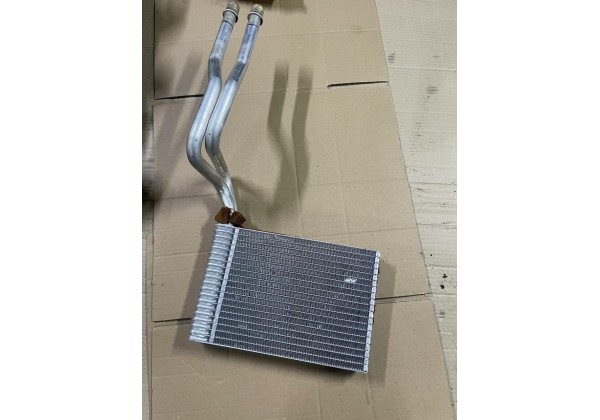 Радіатор пічки Citroen C5, Peugeot 407, VP4PUH 18476AB