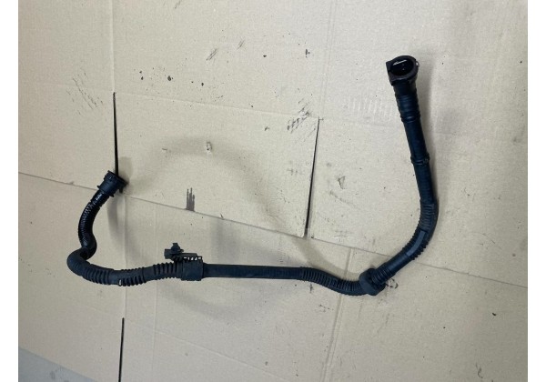 Патрубок системи охолодження Citroen C2, C3, C4, Peugeot 207, 208, 1007, 2008, 1.1-1.6i, 1.4 HDi, 1351LY, 9825555680