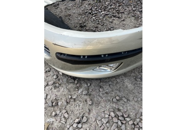 Бампер передній Peugeot 407, Код фарби KCVD