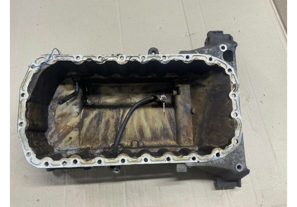 Масляний піддон Citroen C4, C5, C8, Peugeot 307, 308, 407, 807, 2.0 16V, RFJ, 0301L7, 9651421380