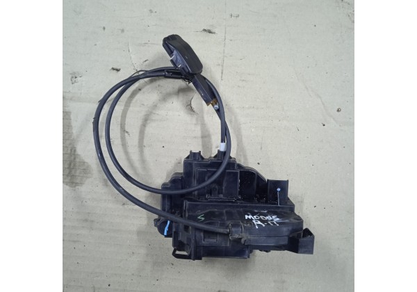 Замок правої передньої дверки електричний Renault Modus, 8200219247, 4 контакта *